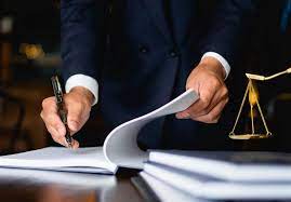 بهترین وکیل مشهد